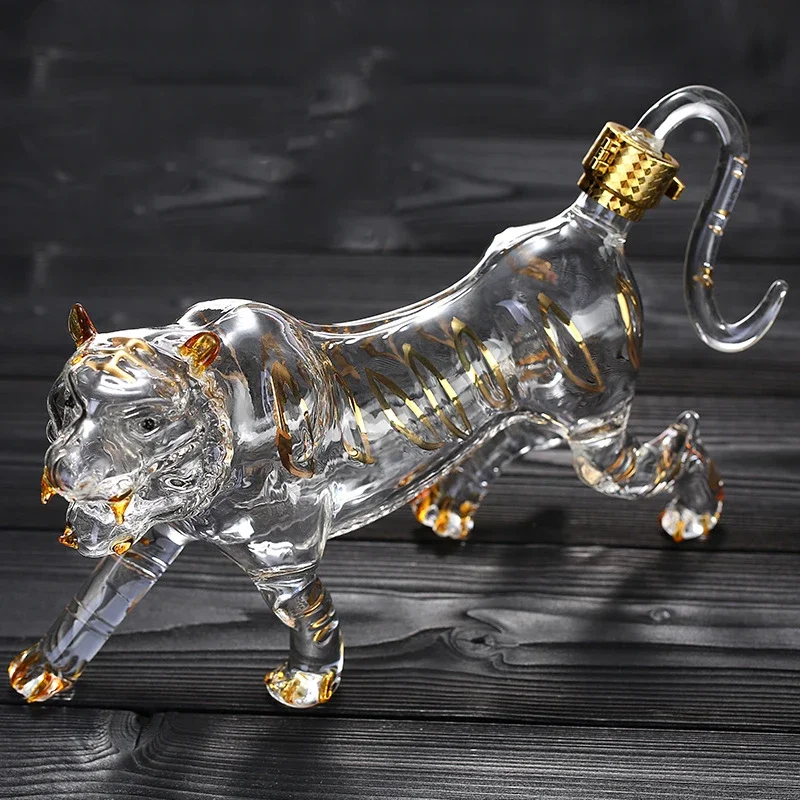 Handsome tiger shaped animal l - Wine Beer And Spirits avis et prix